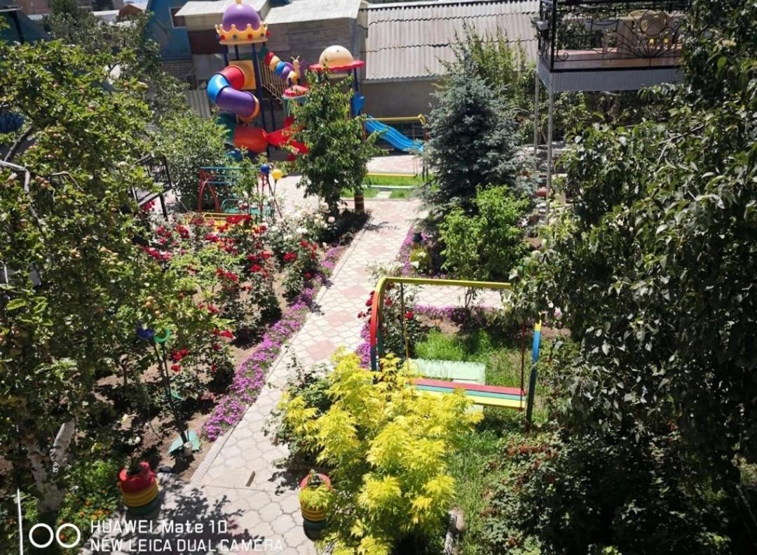 Гостевой Дом Асель Cholpon-Ata Bagian luar foto